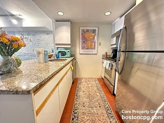 12 Greenough Ln #LL1 — Photo 5