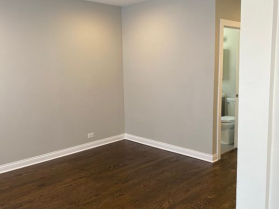 5th image of 2747 N New England Ave