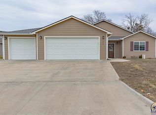 307 Snyder Dr, Saint George, KS 66535