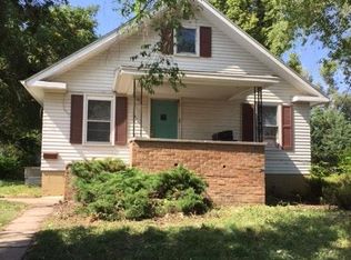 1210 Charleston St, Lincoln, NE 68508