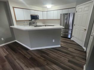 1367 Millbrook Trl, Ann Arbor, MI 48108