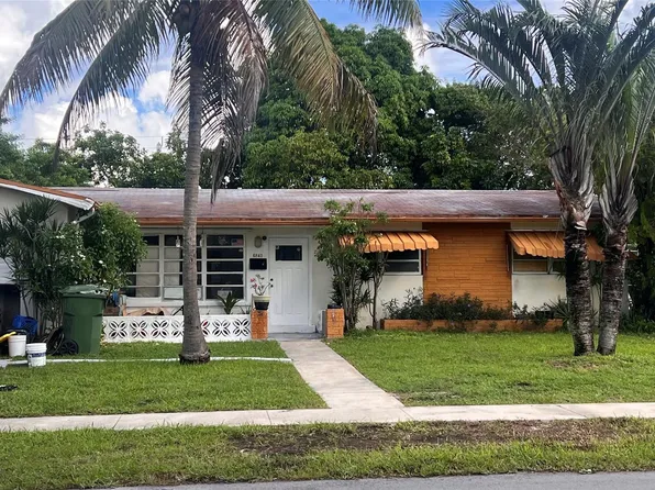 6841 SW 1st Court, Pembroke Pines, FL 33023