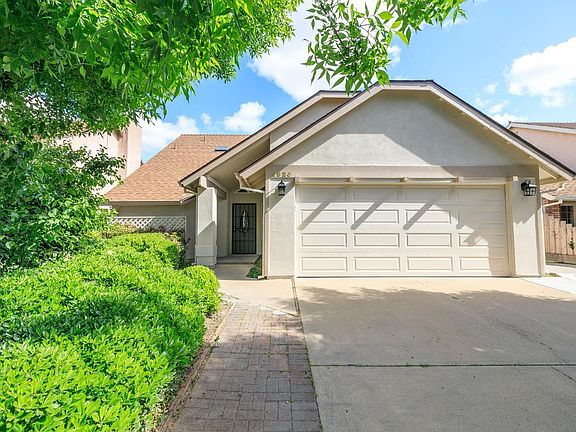 5th image of 2525 Black Walnut Dr
