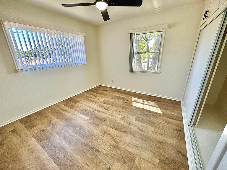 6743 Haskell Ave #6 — Photo 16