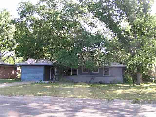 1st image of 2200 12th St