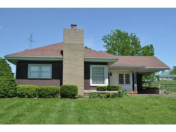 3800 Stone Rd photo 1