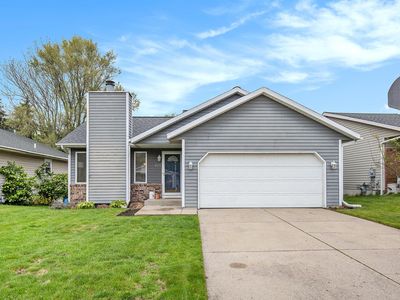 455 Stonehenge St SE, Kentwood, MI, 49548