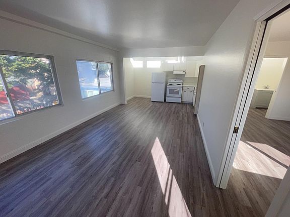 5th image of 1720 Palmetto Ave #5