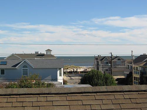 3rd image of 313 Merion Pl #15