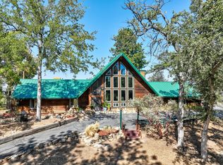31331 Hogans Mountain Rd, Coarsegold, CA 93614