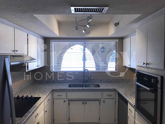 3rd image of 4507 W Aster Dr