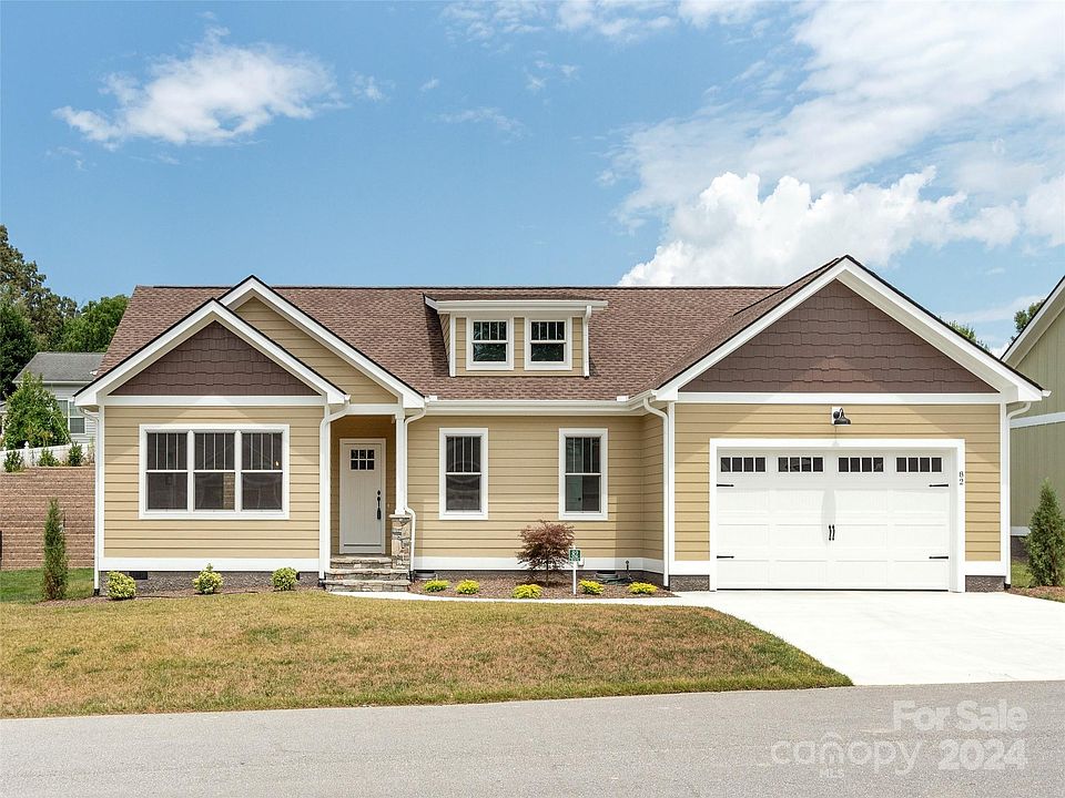 1st image of 82 Olde Oak Way