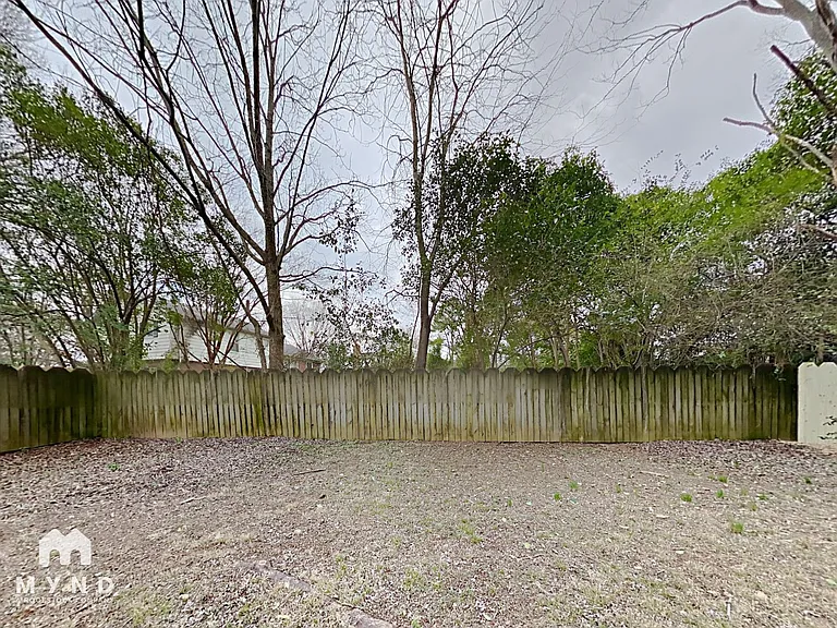 7316 Woodstream Dr — Photo 33