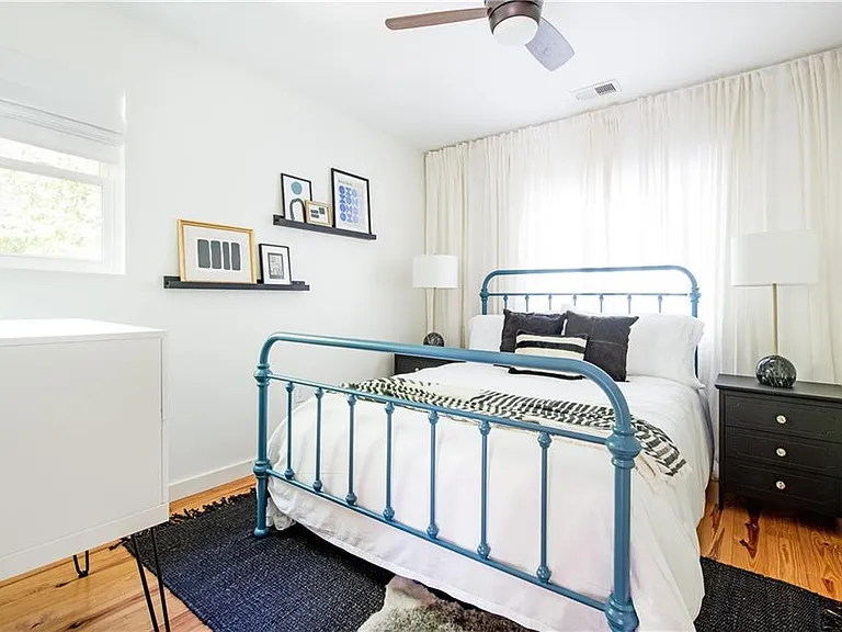 715 Hobart Ave SE — Photo 24
