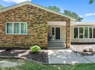 10821 35th St W, Milan, IL 61264