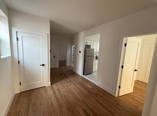 166 E 51st St #1R, Brooklyn, NY 11203