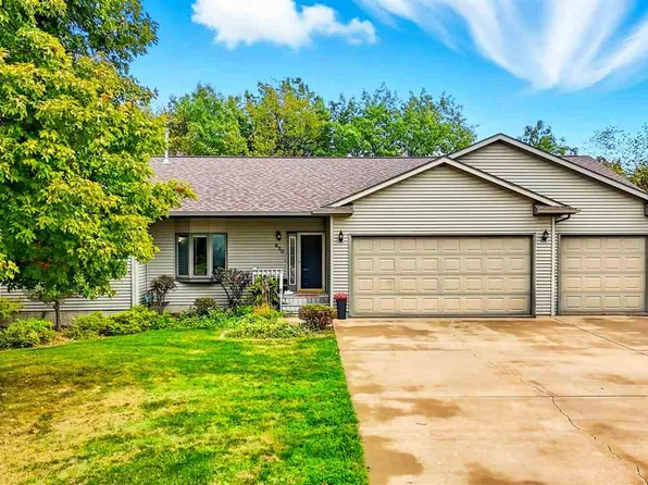 830 Colonial Ave, Columbus Junction, IA 52738