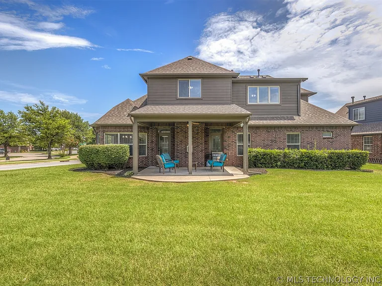 4902 S 165th East Ave — Photo 48