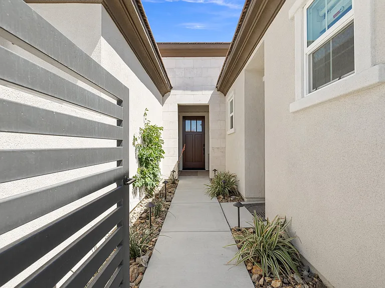 75700 Montage Pkwy — Photo 20