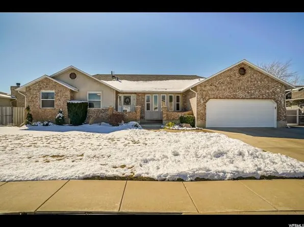 2555 W 650 N, West Pt, UT 84015