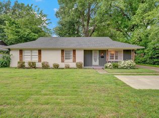 1123 S Perkins Rd, Memphis, TN 38117