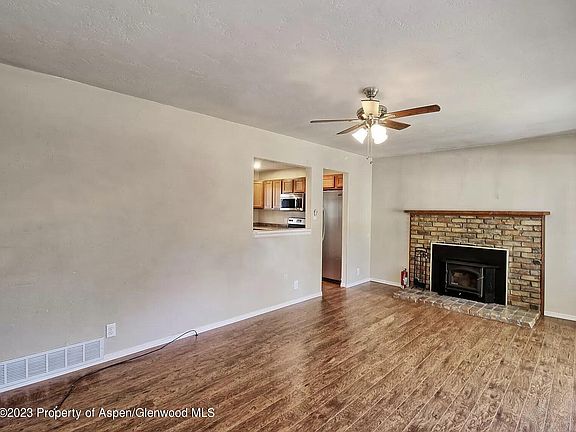 5th image of 314 W Highland Dr