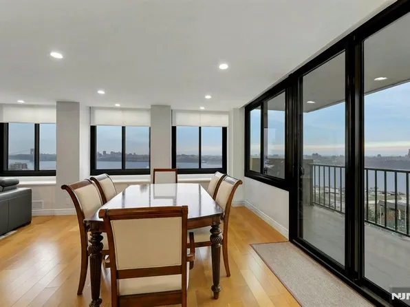 300 Winston Dr APT 910, Cliffside Park, NJ 07010