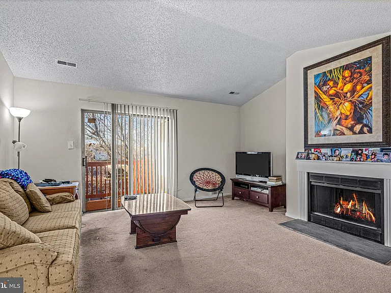 656 Covington Ct — Photo 7