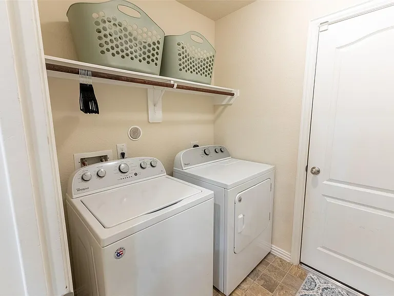 11413 Hackmatack Way — Photo 15
