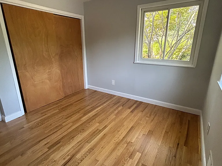 15 Elm St #2 — Photo 8