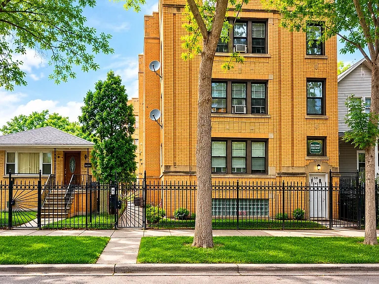 3560 W Cortland St #3RE — Photo 8
