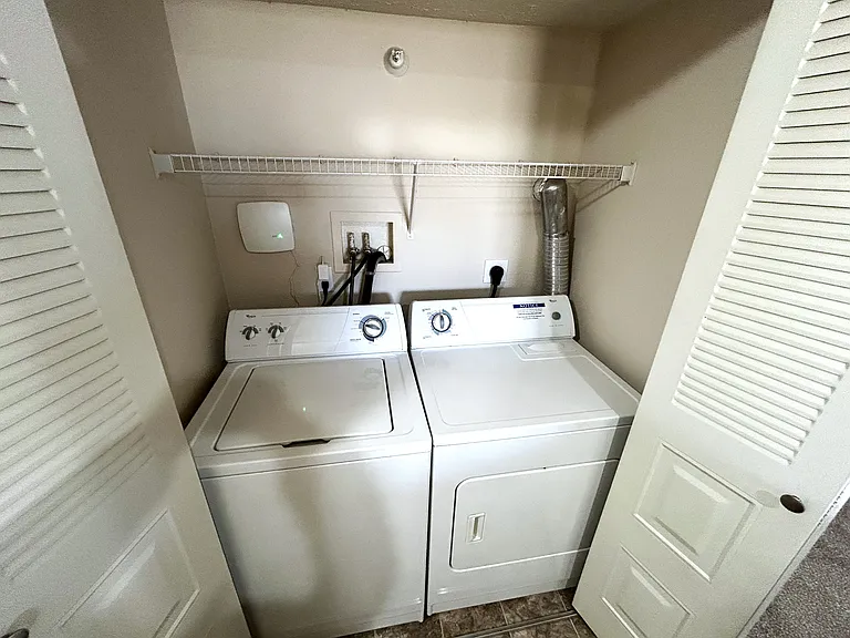 Heatherwood Apartments — Photo 45