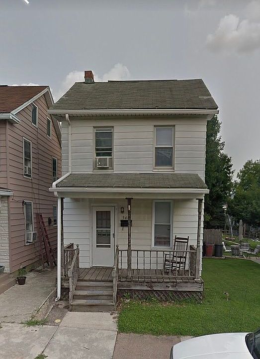 1st image of 544 Main St