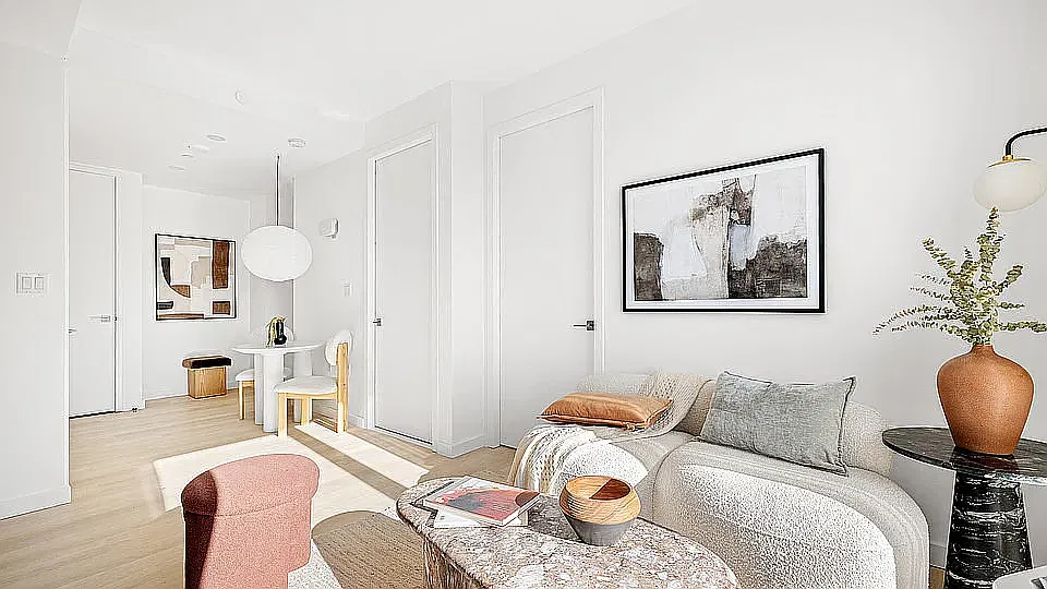 150 Lawrence Street — Photo 4
