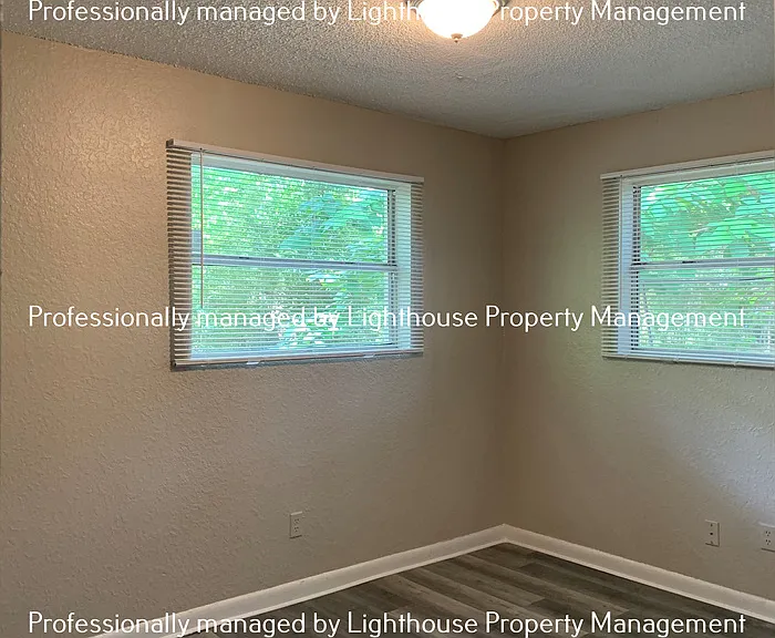 9036 Castle Blvd — Photo 12