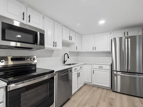 13901 E Marina Drive #102, Aurora, CO 80014