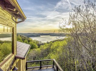 145 Lakeshore Dr, Smithville, TN 38582