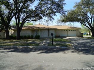 7131 Forest Moss St, San Antonio, TX 78240