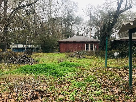 5th image of 65 White Oak Dr