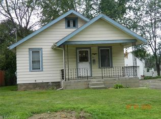 1035 Mechanic Ave, Ravenna, OH 44266