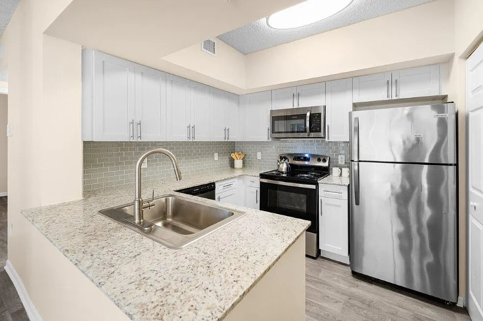 Ibis Reserve Apartments — Photo 4