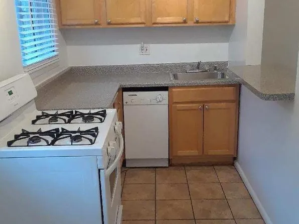 1933 Hickory Apartments LLC, 1933-43 Hickory Rd #1937-C, Homewood, IL 60430