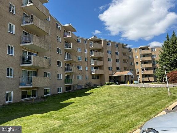 2nd image of 801 S Chester Rd APT 316