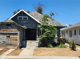 2051 W 30th St, Los Angeles, CA 90018