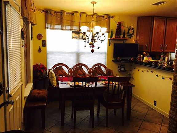 5th image of 17611 S Summit Canyon Dr