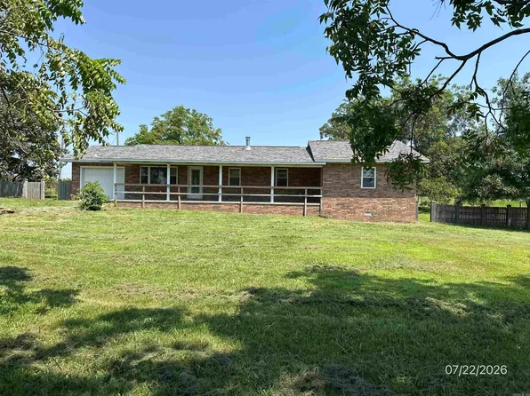 123 Nevermore Dr, Marshall, AR 72650