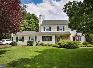 1715 Howe Ln, Maple Glen, PA 19002