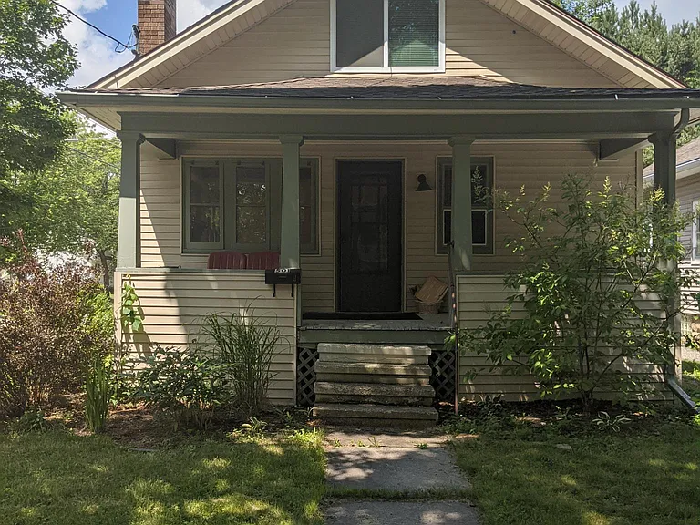 501 N Hayford Ave — Photo 1