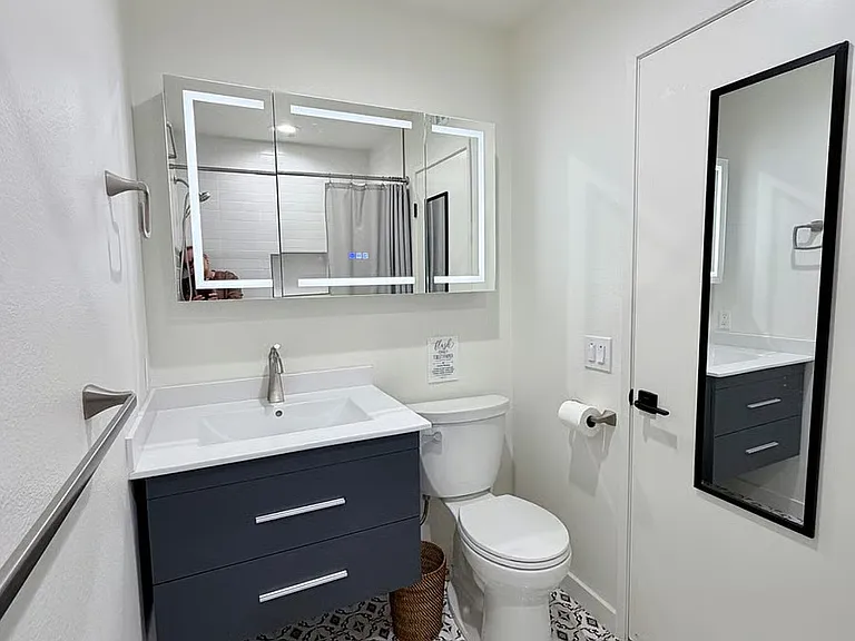 177 N Singingwood St — Photo 18