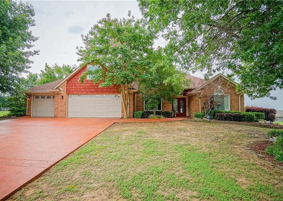 1st image of 3624 Marshall Cir